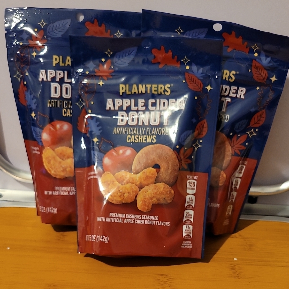 Planters Apple Cider Donut Cashews